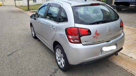 CITROËN C3 1.6 EXCLUSIVE 16V FLEX 4P AUTOMÁTICO CITROËN C3 1.6 EXCLUSIVE 16V FLEX 4P AUTOMÁTICO